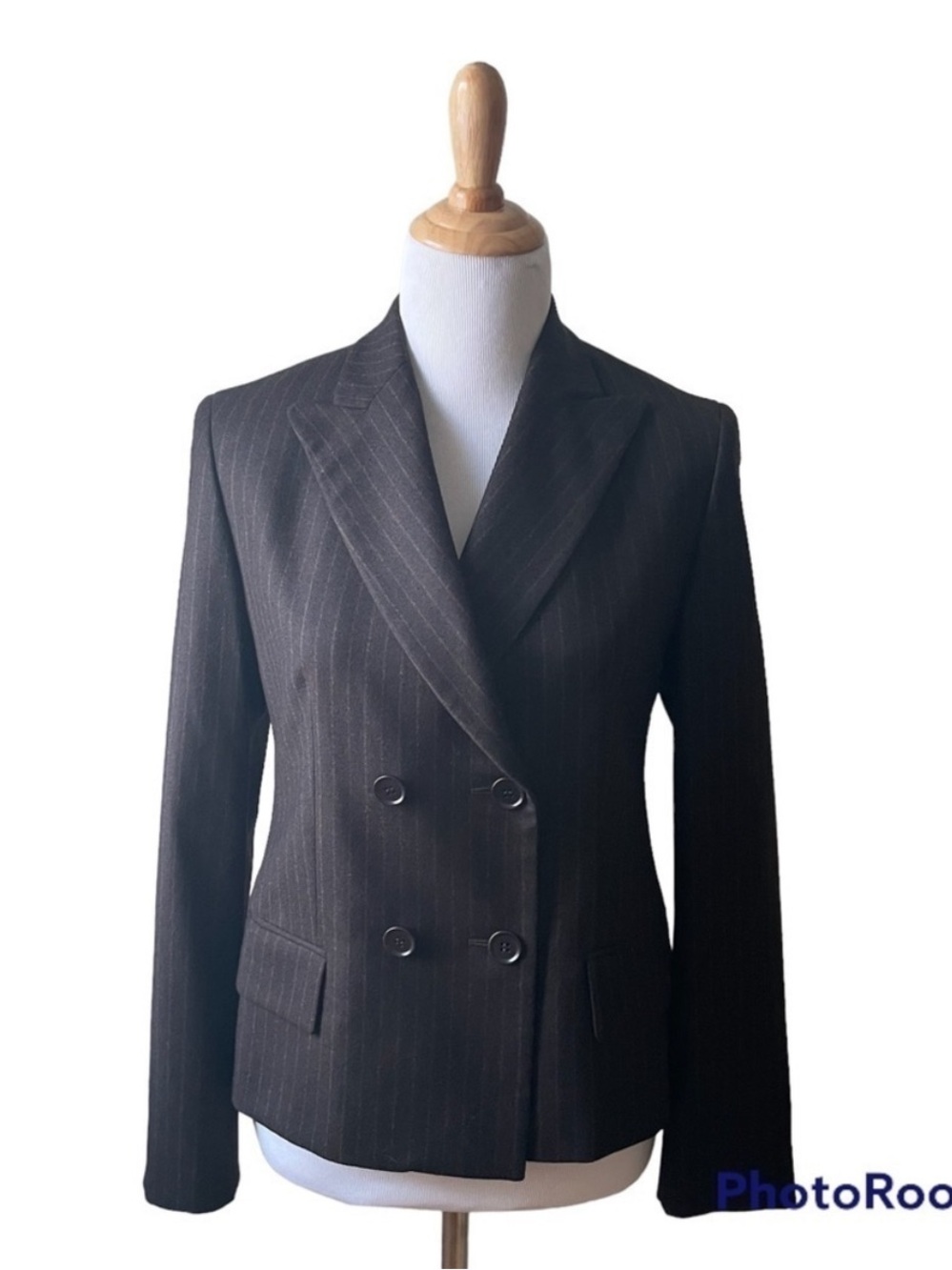 MaxMara Brown Wool Cashmere Pinstriped Blazer Size 4